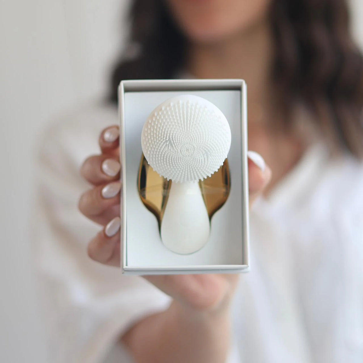 Ultrasonic Yüz Temizleme Fırçası